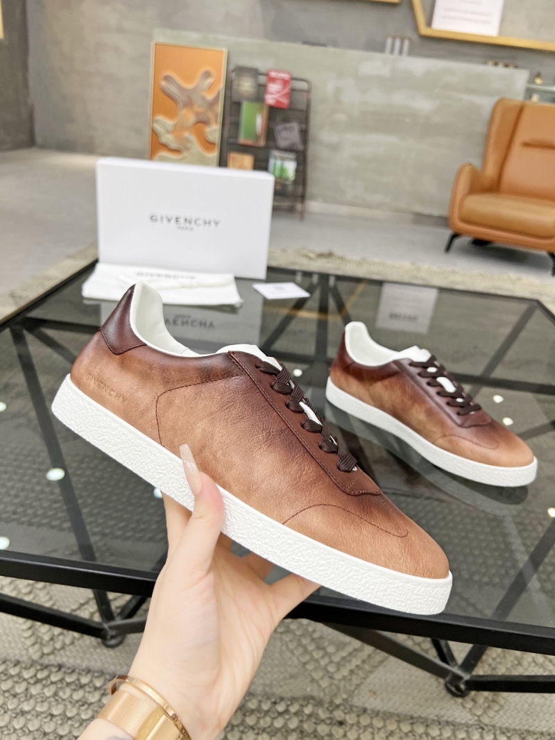 Gucci Casual Shoes